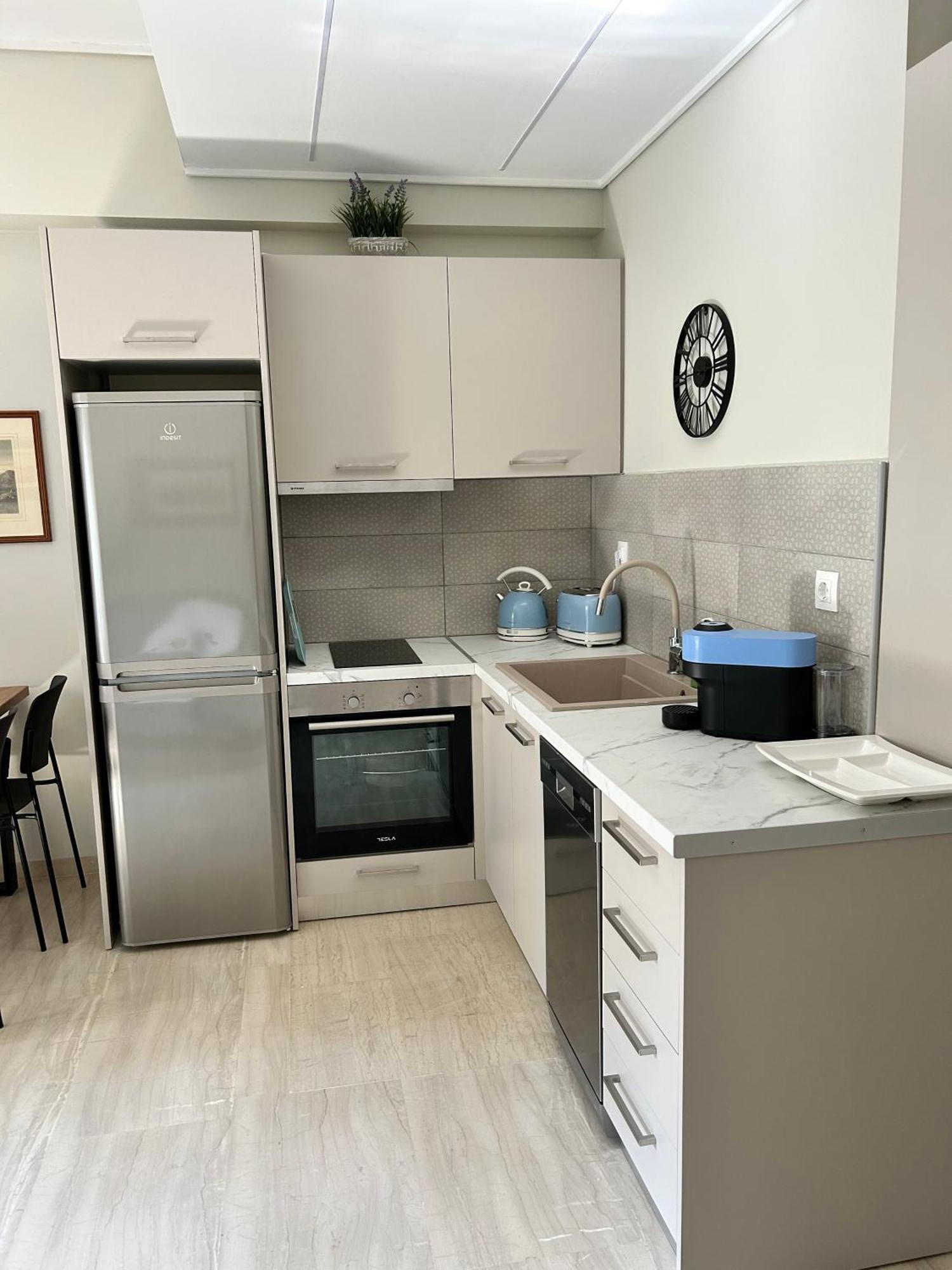Evrou 21A Metropolitan Suite Athen Eksteriør billede